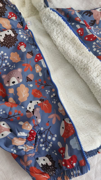 سویشرت بچهگانه نخی و گرم – 3 تا 6 سال مناسب پاییز و زمستان با طراحی کلاهدار داخل خز