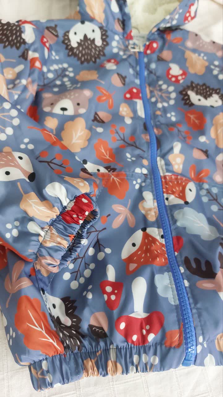 سویشرت بچه‌گانه نخی و گرم – 3 تا 6 سال مناسب پاییز و زمستان با طراحی کلاه‌دار داخل خز