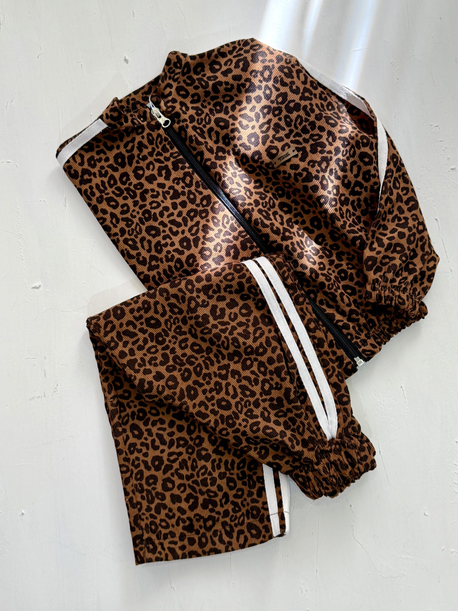 ست سویشرت و شلوار پلنگی دخترانه 3 تا 12 سال