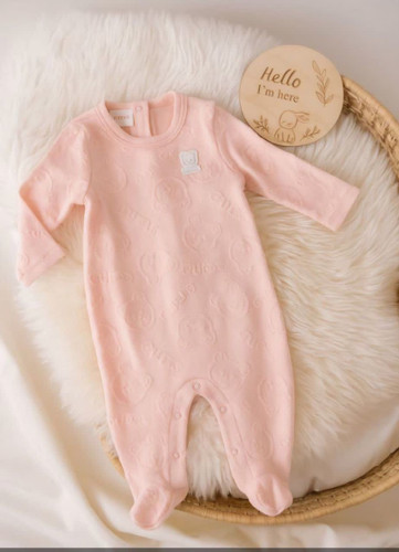 بادی نوزادی 3 تا 9 ماه