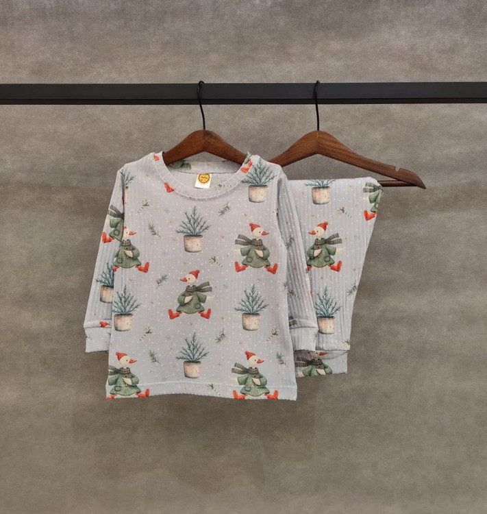 ست راحتی اسپرت 2 تا 9 سال