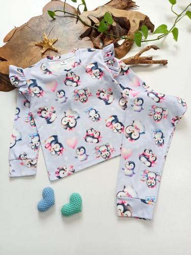 بلوز و شلوار راحتی سرشانه چین دار 1 تا 12 سال