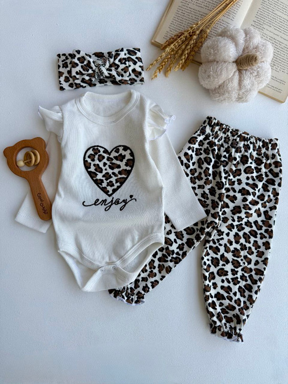 ست سه تکه بادی شلوار قلبی پلنگی از 3 تا 24 ماه