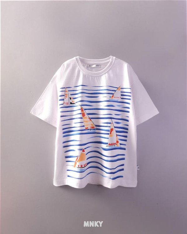 تیشرت سفید 7 تا 10 سال طرح طرح قایق مایورال