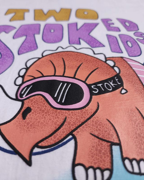 تیشرت سفید 7 تا 10 سال طرح داینو موج سوار