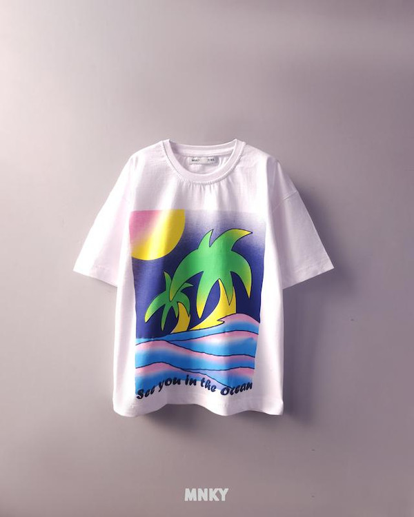 تیشرت سفید بچگانه 7 تا 10 سال طرح نخل هفت رنگ