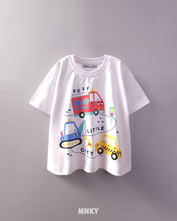 تیشرت سفید بچگانه 3 تا 6 سال طرح 3ماشین