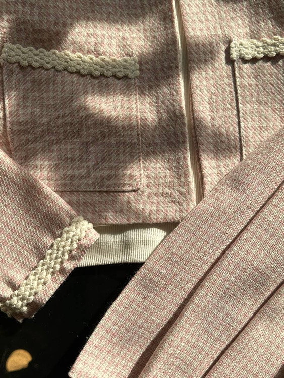 ست سه تیکه کت و دامن شنل دخترانه ۳ تا ۱۰ سال