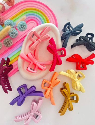 کلیپس پاپیون پاستیلی