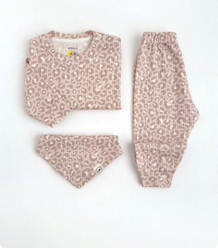 ست راحتی پلنگی نوزادی مادر کودک از ۶ ماه تا 3 سال