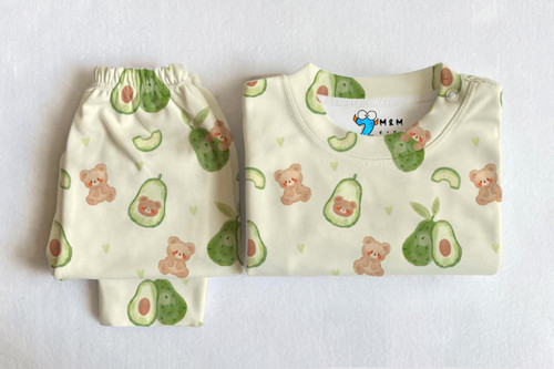 ست راحتی تیشرت آستین کوتاه و شلوار نوزادی طرح آووکادو 6 ماه تا 4 سال