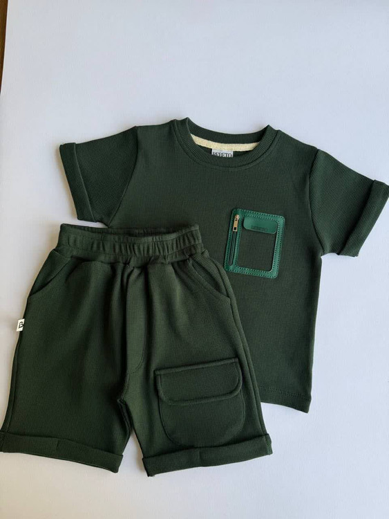 ست تیشرت شلوارک بیسکوییتی جیب چرمی 1 تا 5 سال