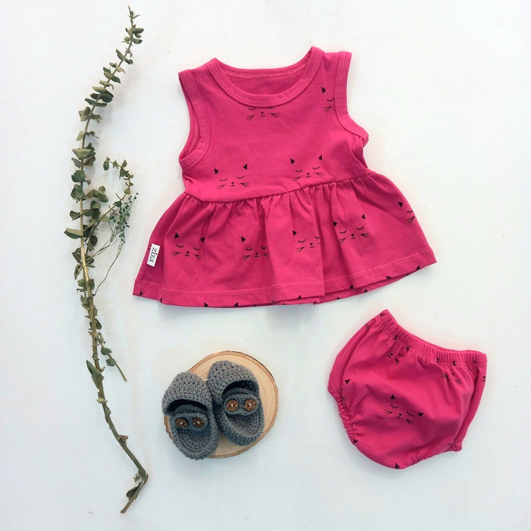 ست پیراهن و شورت نوزادی از ۳ تا ۱۸ ماه