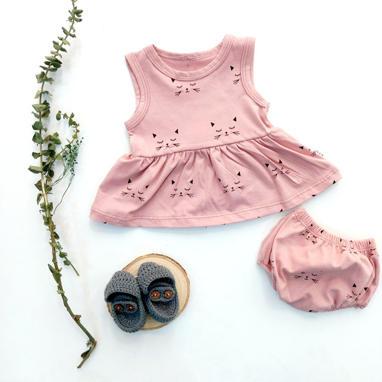 ست پیراهن و شورت نوزادی از ۳ تا ۱۸ ماه