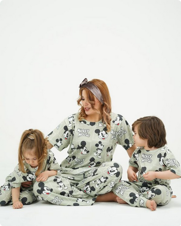 ست تیشرت و شلوار راحتی بچگانه از 10 ماه تا سایز بزرگسال