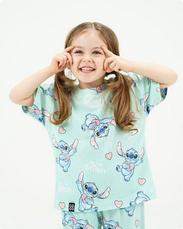 ست تیشرت و شلوار راحتی بچگانه طرح استیج از 10 ماه تا بزرگسال